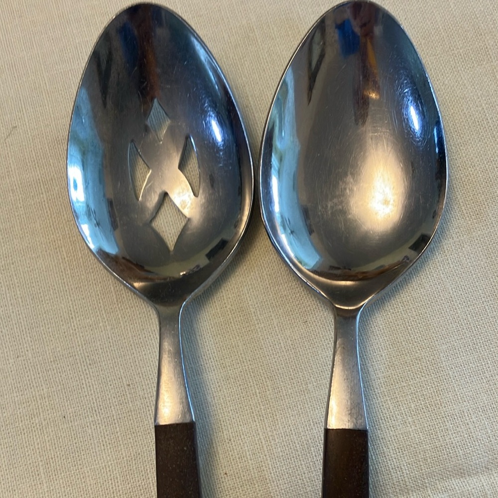 Vintage Ekco Eterna Canoe Muffin 2 pc Elegant Faux Rosewood Handle SERVING SET - Picture 15 of 15
